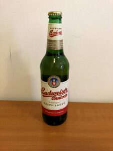 チェコビールおすすめ13選比較 安くて種類が豊富な海外ビール 絶対に飲むべきチェコの瓶ビールとは 日常やのちん