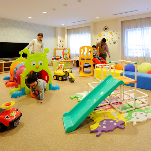 ホテルグリーンプラザ軽井沢 すべり台のあるキッズプレイルーム