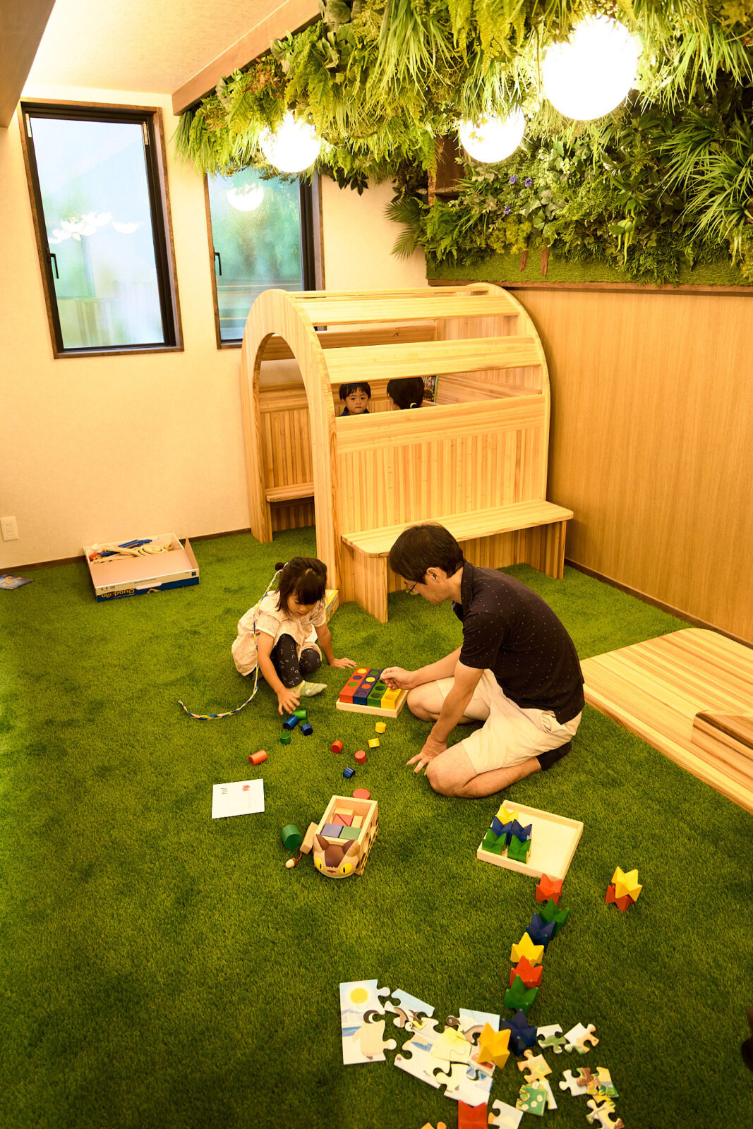 元湯 陣屋 人工芝のキッズルーム