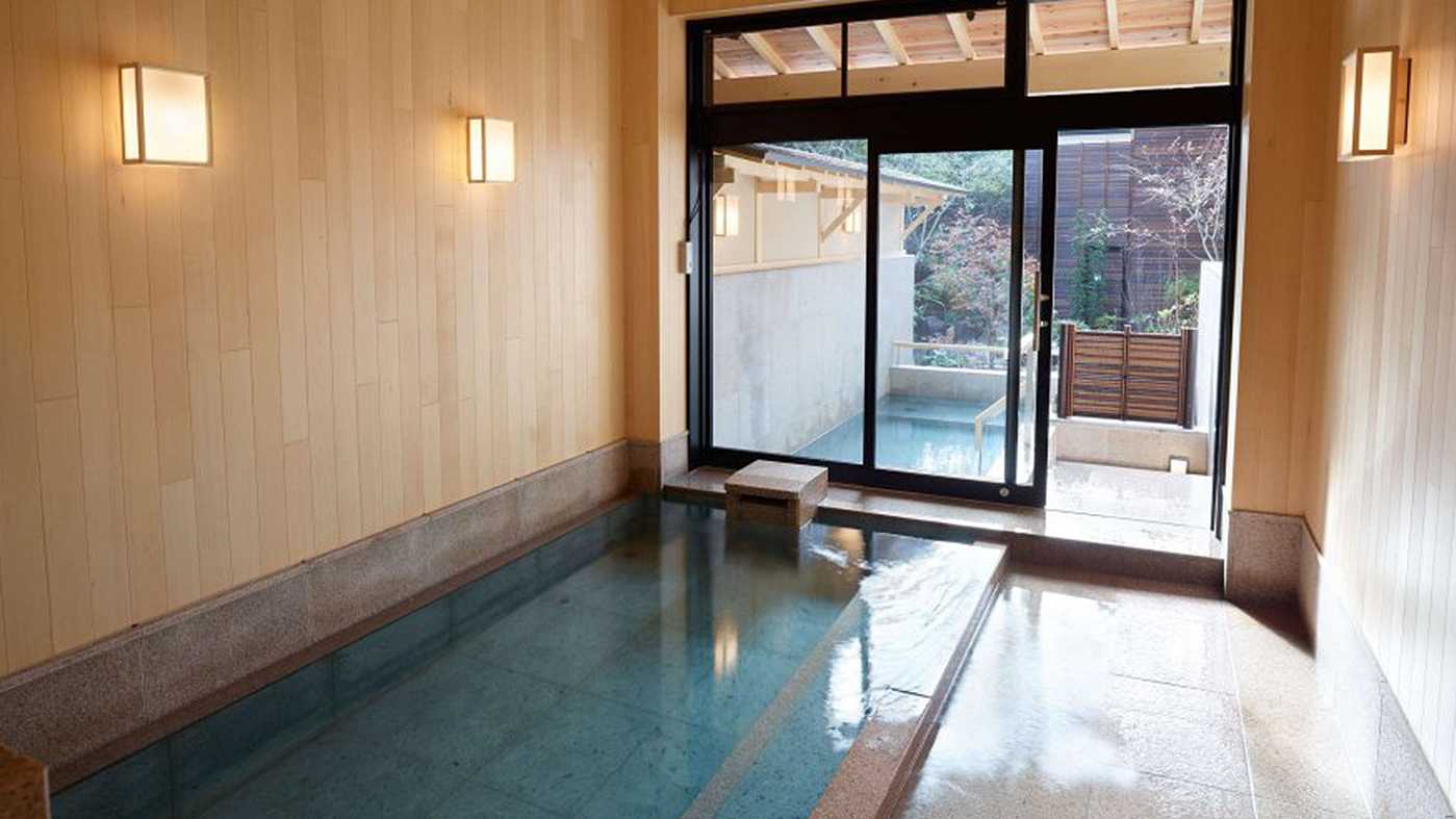 元湯 陣屋 内湯と庭園露天風呂